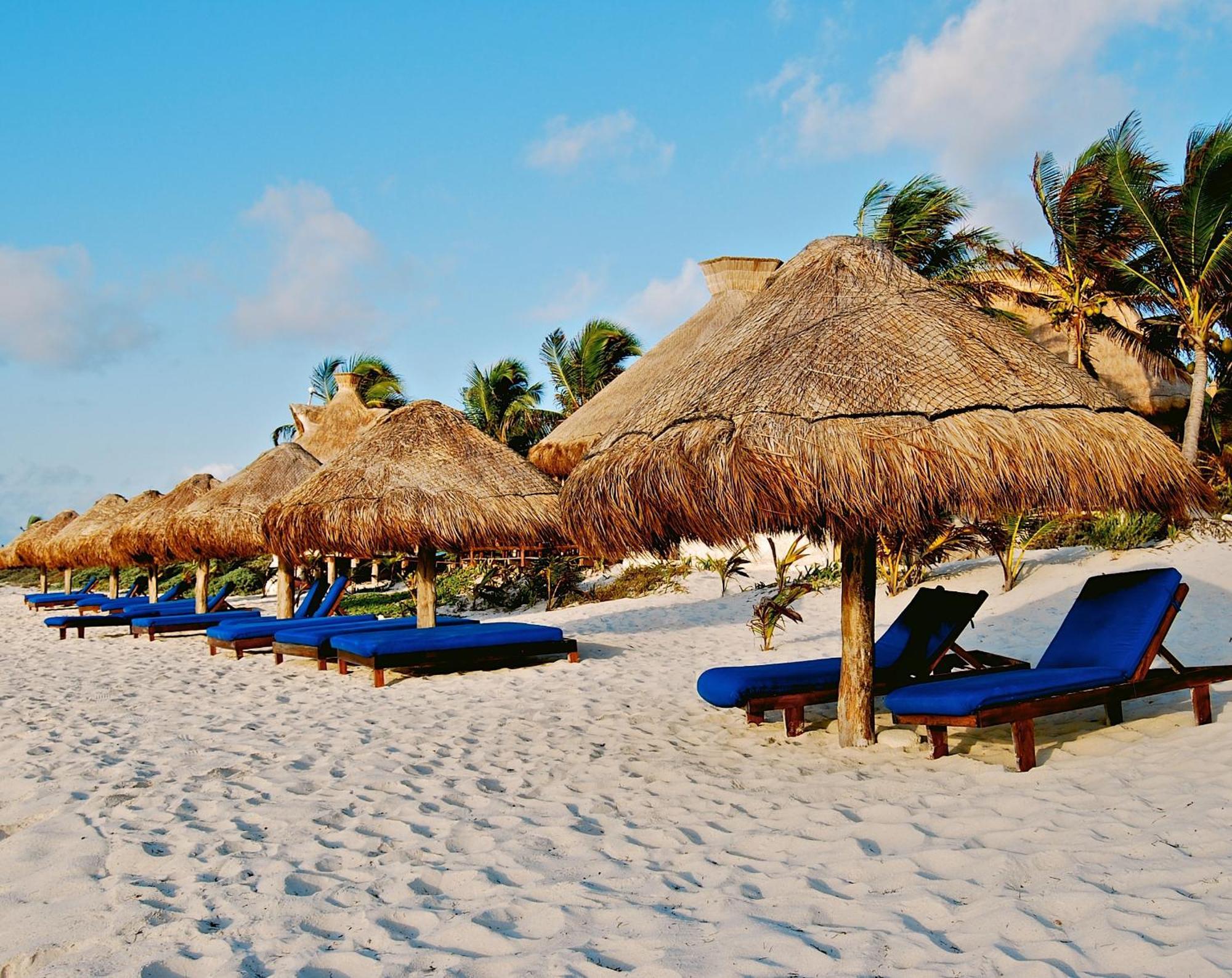 Отель Sol Caribe Пунта-Альен Экстерьер фото