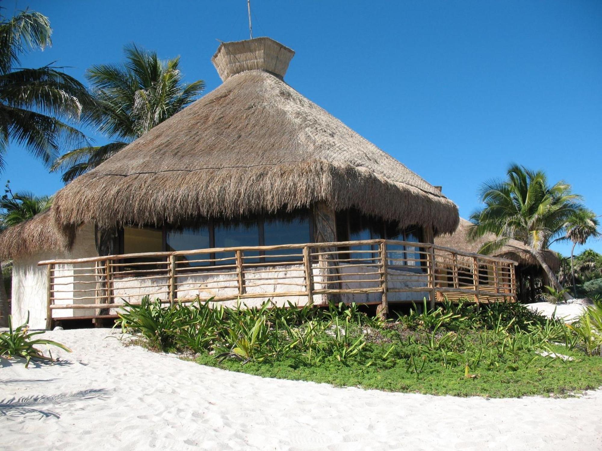 Отель Sol Caribe Пунта-Альен Экстерьер фото